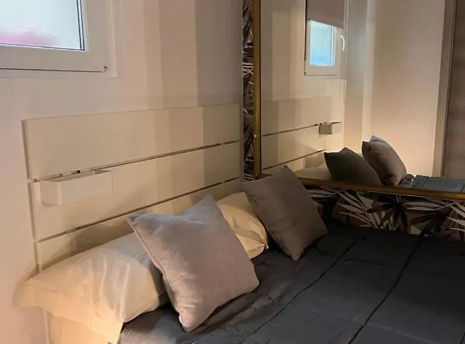 Loft Blanc Apartment *